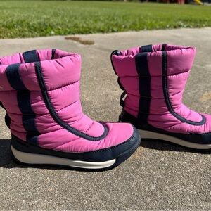Sorel Girls Puffy Winter Snow Boot. Pink Size 2. Pull On Boots